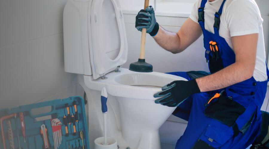Expert burst pipe repair services in Russell Springs, KY
